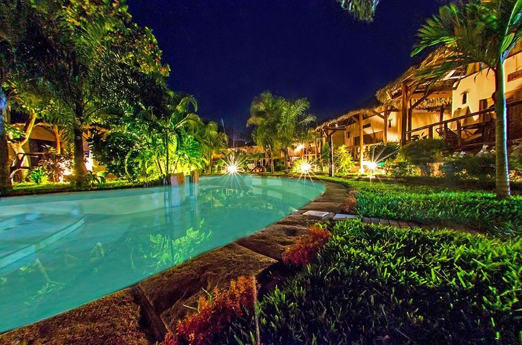 Le Zahir Lodge Амбатолоака Экстерьер фото