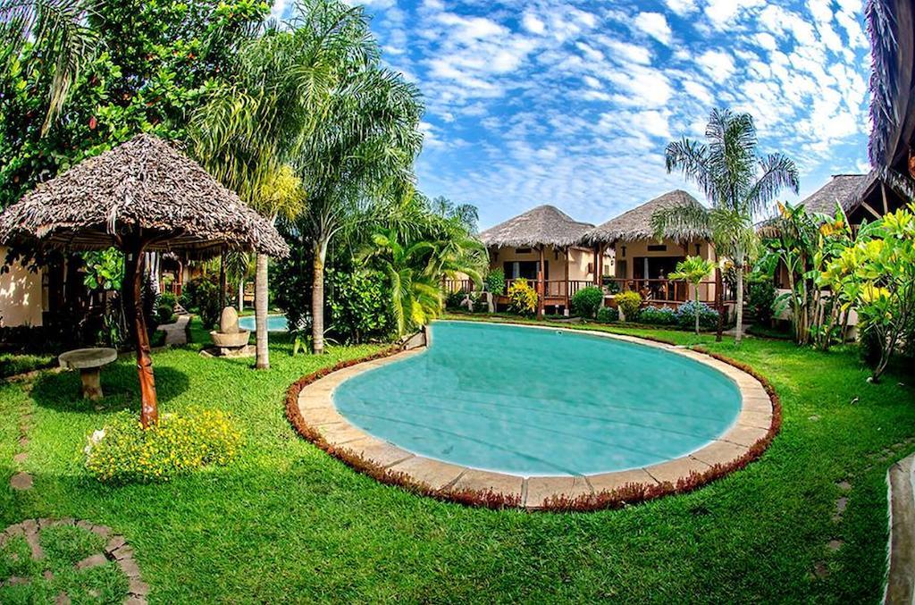 Le Zahir Lodge Амбатолоака Экстерьер фото